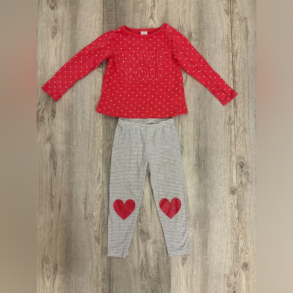 Carter’s 24 months girls Love you outfit